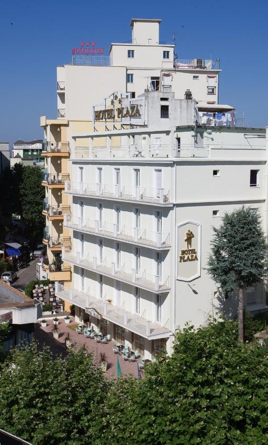 Hotel Plaza 3*
